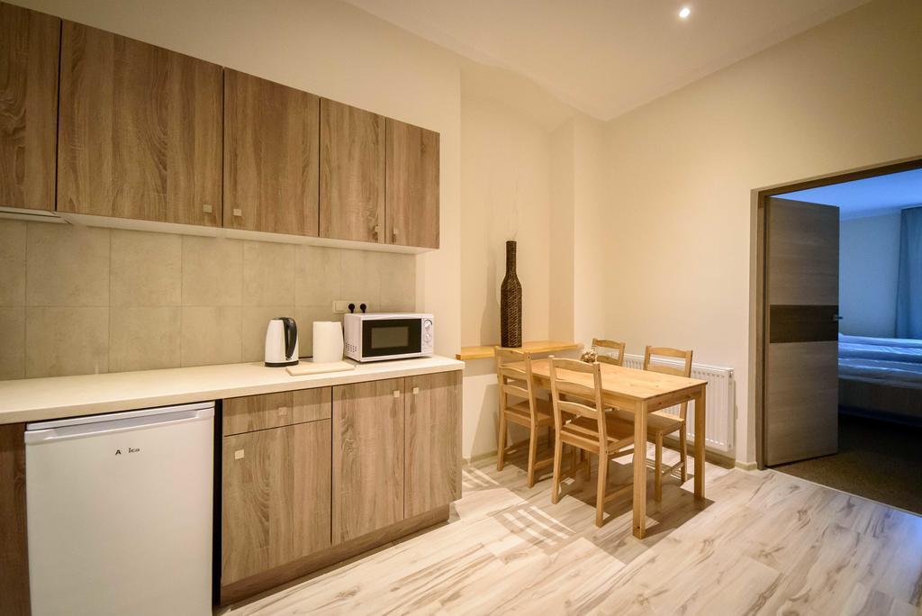 Apartamenty Walowa 4 تارنوف المظهر الخارجي الصورة